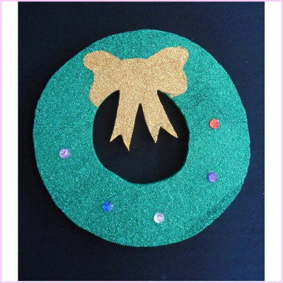 Wreath Bow polystyrene 40cm green gem