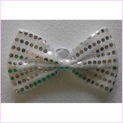 Bowtie Sequin Material 17cm Silver